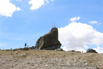 Leaning Rock / Rees Valley - Shirley Taylor